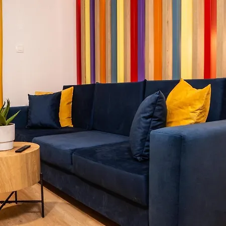 Urban - Quiet & Free Parking Apartamento