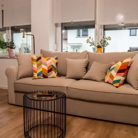 Ljubljana Urban Apartments - Quiet Stay, Free Parking & Netflix