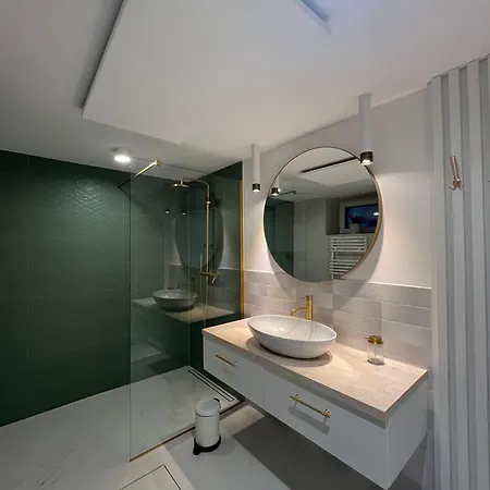 Urban - Quiet & Free Parking * Liubliana