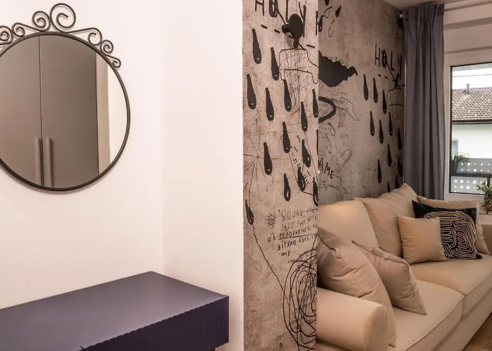 Appartamento Urban - Quiet & Free Parking *