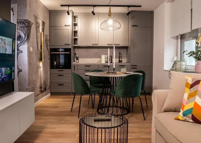 Appartamento Urban - Quiet & Free Parking *