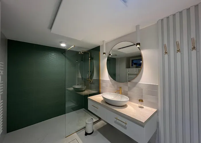 Urban - Quiet & Free Parking * ليوبليانا