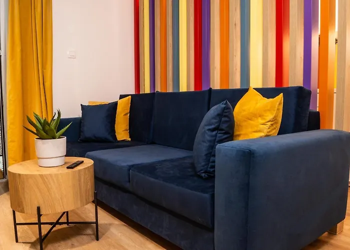 Urban - Quiet & Free Parking アパート